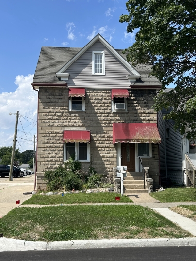 82 Poplar Street - 1