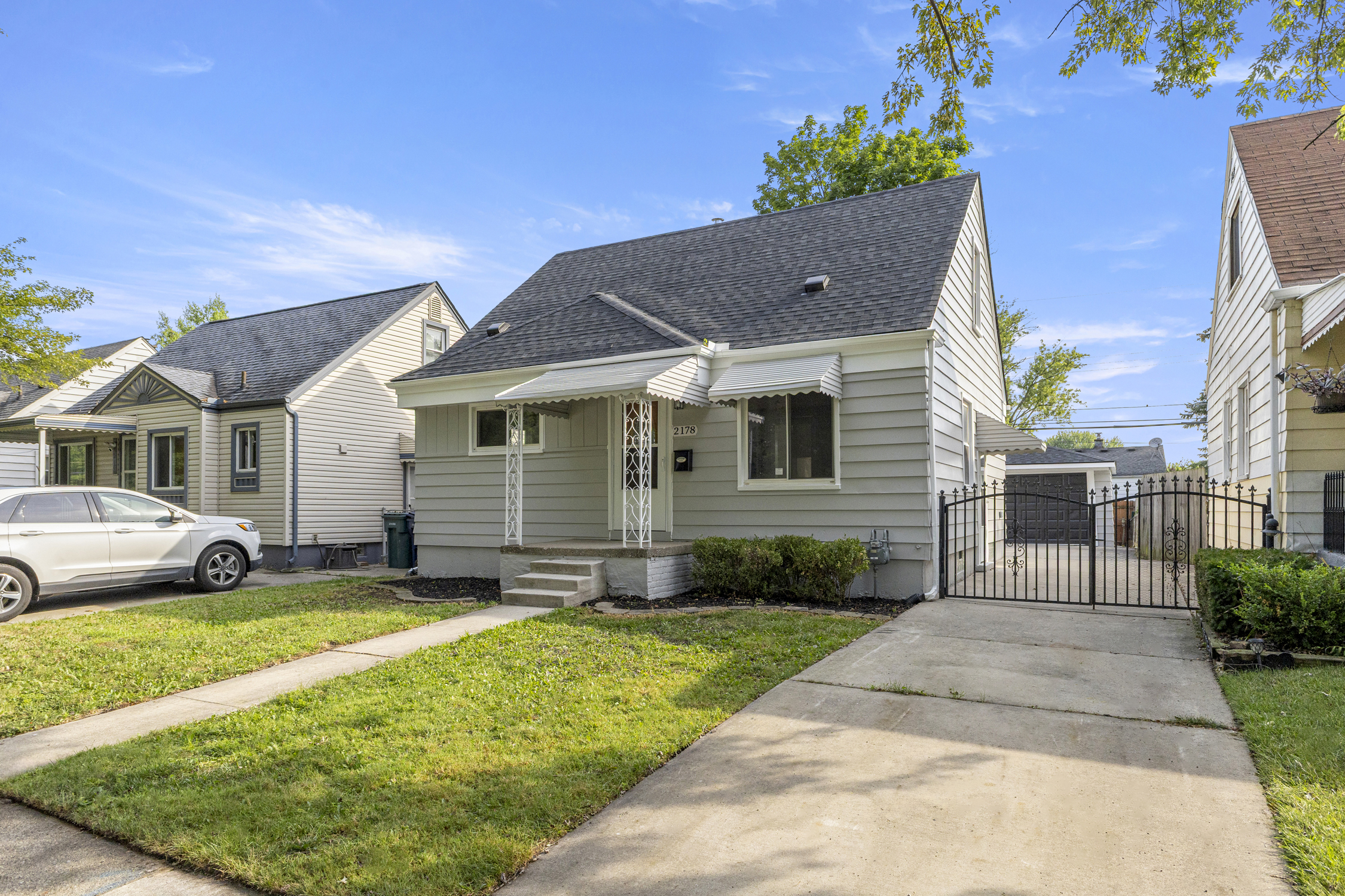 Property thumbnail image