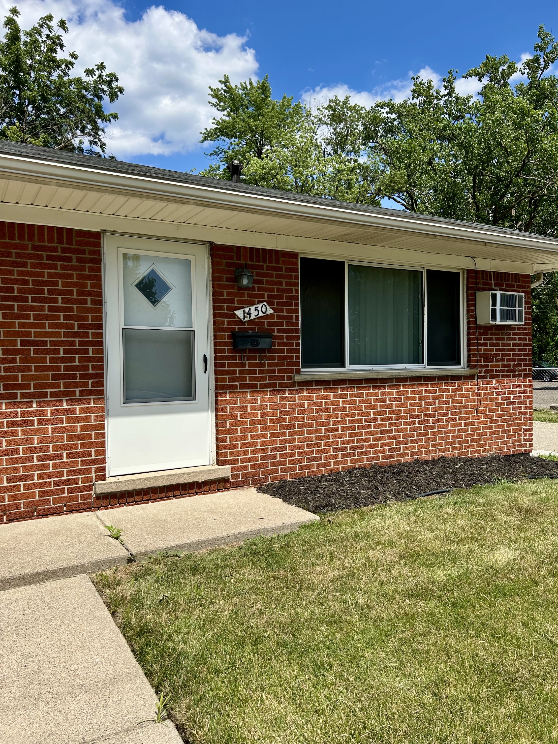 1450 Goddard Road